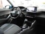 Peugeot 2008 1.2T Blue Lease Allure Automaat | Panoramadak/Camera/Navi