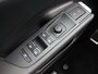 Volkswagen T-Roc 1.5 eTsi R-Line First Edition 150PK DSG Pano-Schuifdak, Trekhaak, Black Style, 20" LM Velgen, Keyless, Side Asisst, Matrix LED-Verlichting, Achteruitrijcamera