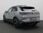 Volkswagen T-Roc 1.5 eTsi R-Line First Edition 150PK DSG Pano-Schuifdak, Trekhaak, Black Style, 20" LM Velgen, Keyless, Side Asisst, Matrix LED-Verlichting, Achteruitrijcamera