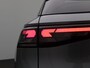 Volkswagen T-Roc 1.5 eTsi R-Line First Edition 150PK DSG Pano-Schuifdak, Trekhaak, Black Style, 20" LM Velgen, Keyless, Side Asisst, Matrix LED-Verlichting, Achteruitrijcamera