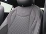Volkswagen T-Roc 1.5 eTsi R-Line First Edition 150PK DSG Pano-Schuifdak, Trekhaak, Black Style, 20" LM Velgen, Keyless, Side Asisst, Matrix LED-Verlichting, Achteruitrijcamera