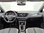 Volkswagen Polo 1.0 TSI Highline 95 PK Airco | Apple Carplay | Android Auto | Bluetooth | Cruise Control Adaptief | Buitenspiegels Elektrisch Verstel- en Verwarmbaar | Lederen Stuurwiel | lichtmetalen Velgen | Stuurwiel Multifunctioneel | Parkeersensor Voor en Achter | Navigatiesysteem