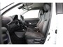 Toyota Yaris Cross 1.5 Hybrid Executive | Parkeer sensoren Stoelverwarming | Apple carplay & Android auto |