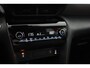 Toyota Yaris Cross 1.5 Hybrid Executive | Parkeer sensoren Stoelverwarming | Apple carplay & Android auto |