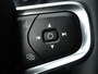 Volvo XC40 1.5 T3 Momentum Business | Zwart dak | Navigatie | Adaptieve Cruise control | Camera | Elektrische achterklep | Elektrisch verstelbare stoelen met geheugen