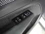 Volvo XC40 1.5 T3 Momentum Business | Zwart dak | Navigatie | Adaptieve Cruise control | Camera | Elektrische achterklep | Elektrisch verstelbare stoelen met geheugen