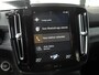 Volvo XC40 1.5 T3 Momentum Business | Zwart dak | Navigatie | Adaptieve Cruise control | Camera | Elektrische achterklep | Elektrisch verstelbare stoelen met geheugen