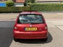 Renault Clio 1.2-16V Community Schuifdak, Airco, Cruise control, Lichtmetalen velgen, Radio Bij de verkoop van gebruikte voertuigen door CD-Cars wordt geen standaard garantie verstrekt. De koper aanvaardt het voertuig in de staat waarin het zich bevindt op het moment van aankoop