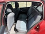 Renault Clio 1.2-16V Community Schuifdak, Airco, Cruise control, Lichtmetalen velgen, Radio Bij de verkoop van gebruikte voertuigen door CD-Cars wordt geen standaard garantie verstrekt. De koper aanvaardt het voertuig in de staat waarin het zich bevindt op het moment van aankoop