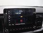 Kia Stonic DynamicLine 1.0 T-GDi MHEV | LED-koplampen | Cruise Control | Achteruitrijcamera | Dakrails | lichtmetalen velgen | Digitaal Dashboard Appel CarPlay/Android Auto | Climate Control |