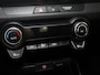 Kia Stonic DynamicLine 1.0 T-GDi MHEV | LED-koplampen | Cruise Control | Achteruitrijcamera | Dakrails | lichtmetalen velgen | Digitaal Dashboard Appel CarPlay/Android Auto | Climate Control |