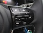 Kia Stonic DynamicLine 1.0 T-GDi MHEV | LED-koplampen | Cruise Control | Achteruitrijcamera | Dakrails | lichtmetalen velgen | Digitaal Dashboard Appel CarPlay/Android Auto | Climate Control |