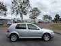 Volkswagen Golf 1.6-16V Ocean 5-Deurs 105 PK. Leuke en fijn rijdende inruilauto met nieuwe APK !!!