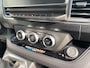 Renault Trafic 2.0 Blue dCi 150 EDC T30 L2H1 Extra Anniversary edition! Zeer lage KM stand! Trekhaak, stoelverwarming, parkeersensoren, adaptieve cruise control, aanhanger assist.
