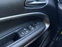 Jeep Avenger Summit EV 54kWh 156pk | 8 JAAR GARANTIE! | WARMTEPOMP | STOELVERW. | APPLE CARPLAY / ANDROID AUTO | CAMERA | NAVI |