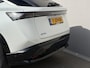 Nissan Ariya Evolve 91 kWh / SOH 99% / Stoelverwarming voor en achter / Schuif-kantel dak / Stoelventilatie / Stuurverwarming / 100% dealer onderhouden / Elektrisch verstelbare stoelen met geheugen / Elektrische achterklep / Adaptieve cruise control