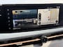 Nissan Ariya Evolve 91 kWh / SOH 99% / Stoelverwarming voor en achter / Schuif-kantel dak / Stoelventilatie / Stuurverwarming / 100% dealer onderhouden / Elektrisch verstelbare stoelen met geheugen / Elektrische achterklep / Adaptieve cruise control