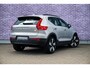 Volvo XC40 Recharge Plus 70 kWh | Adaptieve Cruise Control | Dodehoek Detectie | Stoel en Stuurverwarming | 20” | Nubuck Bekleding |