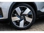 Volvo XC40 Recharge Plus 70 kWh | Adaptieve Cruise Control | Dodehoek Detectie | Stoel en Stuurverwarming | 20” | Nubuck Bekleding |