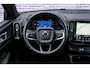 Volvo XC40 Recharge Plus 70 kWh | Adaptieve Cruise Control | Dodehoek Detectie | Stoel en Stuurverwarming | 20” | Nubuck Bekleding |
