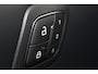 Ford Mustang Mach-E Premium AWD 75kWh/269pk vierwielaandrijving ! ELEKTRISCH ! Fabrieksgarantie t/m 29-06-2029 ! Panoramadak, Winter pakket, B&O soundsystem, Camera, 19" LMV, Adaptieve Cruise Control, Metallic lak, Side assist, LED verlichting etc.