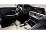 BMW 3-Serie Touring 330i xDrive M-Sport(Goed OndH, Performance pakket, Camera, Navi Pro, Climate Con, Digitale Dash, Etc)