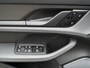 Porsche Taycan Cross Turismo Turbo 93 kWh | burmester | achterasbesturing | head-up | bijrijdersdisplay | carbon | 1e eigenaar