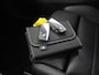 BMW iX1 xDrive30 Launch Edition 67 kWh | M-Pakket | Harman/Kardon Audio | Sportstoelen | Ele.wegklapbare trekhaak | Curved Display | Panoramadak | HUD | Camera | DAB | Apple CarPlay | Ele. kofferdeksel |