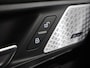 BMW iX1 xDrive30 Launch Edition 67 kWh | M-Pakket | Harman/Kardon Audio | Sportstoelen | Ele.wegklapbare trekhaak | Curved Display | Panoramadak | HUD | Camera | DAB | Apple CarPlay | Ele. kofferdeksel |