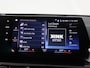BMW iX1 xDrive30 Launch Edition 67 kWh | M-Pakket | Harman/Kardon Audio | Sportstoelen | Ele.wegklapbare trekhaak | Curved Display | Panoramadak | HUD | Camera | DAB | Apple CarPlay | Ele. kofferdeksel |