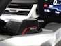 BMW iX1 xDrive30 Launch Edition 67 kWh | M-Pakket | Harman/Kardon Audio | Sportstoelen | Ele.wegklapbare trekhaak | Curved Display | Panoramadak | HUD | Camera | DAB | Apple CarPlay | Ele. kofferdeksel |