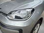 Volkswagen Up! 1.0 65pk · Camera · P-Sensoren · Climatronic · Cruise Control · Telefoon Dock · 14'' Inch ·
