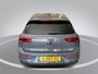 Volkswagen Golf 1.0 eTSI 110pk DSG Life · Camera · Apple/Android Car Play · Navigatie · Sfeerverlichting · 16'' Inch · Garantie t/m 04-02-2028 of 100.000km