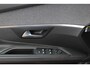 Peugeot 3008 1.2 PureTech Crossway / Trekhaak / Panoramadak / Camera / Navigatie / 18'' / Keyless / Dodehoek / DAB / Cruise Control