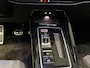 Volkswagen Golf 1.5 272pk DSG eHybrid GTE · Panoramadak · Wegklapbare Trekhaak · Camera · Apple/Android Car Play · 18'' Inch · Garantie t/m 16-10-2030 of 100.000km