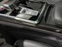 Audi Q8 4.0 TFSI SQ8 Quattro / Carbon Int&Ext / Pano / 4WD Besturing