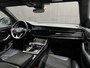 Audi Q8 4.0 TFSI SQ8 Quattro / Carbon Int&Ext / Pano / 4WD Besturing