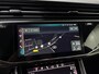 Audi Q8 4.0 TFSI SQ8 Quattro / Carbon Int&Ext / Pano / 4WD Besturing