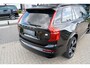 Volvo XC90 T8 Recharge AWD R-Design Long Range 7p. SOH 99% | Alcantara hemelbekleding | Head-Up | Trekhaak | 7-Persoons | Lederen interieur | 22 inch | Harman Kardon | Adaptieve cruise control | Stoel en stuurwielverwarming | Standkachel |