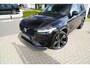 Volvo XC90 T8 Recharge AWD R-Design Long Range 7p. | SOH 99% | Alcantara hemelbekleding | Head-Up | Trekhaak | 7-Persoons | Lederen interieur | 22 inch | Harman Kardon | Adaptieve cruise control | Stoel en stuurwielverwarming | Standkachel |