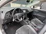 SEAT Leon ST 1.8 TSI FR / Panorama / Alcantara / LED / Climate / 18" Inch LMV