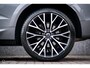 Volvo XC60 Recharge T6 AWD R-Design | HEICO pakket | 22 inch | Panorama | Leder | Uniek | Zeer mooi | Adaptive cruise |