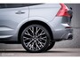 Volvo XC60 Recharge T6 AWD R-Design | HEICO pakket | 22 inch | Panorama | Leder | Uniek | Zeer mooi | Adaptive cruise |