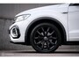 Volkswagen T-Roc 1.5 TSI R-Line | Facelift | Panoramadak | IQ LED | Automaat | Virtual cockpit | Camera | Stoel + stuurwiel verwarming | Adaptive cruise |