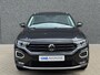 Volkswagen T-Roc 1.5 TSI | Pano | Carplay | ACC | Trekhaak | Rijstrook assistent | Virtual cockpit | Stoelverwarming |