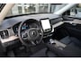 Volvo XC90 2.0 T8 FACELIFT Plug-in hybrid AWD Ultra Dark 455pk Panoramadak/Luchtvering/Trekhaak