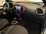 Toyota Aygo X 1.0 VVT-i S-CVT Limited - ORIGINEEL NEDERLANDSE AUTO - HOMMEL ONDERHOUDEN - PARKEERSENSOREN VOOR EN ACHTER - KEYLESS ENRTY & START - JBL GELUIDSINSTALLATIE - STOELVERWARMING - DRAADLOZE TELEFOONLADER