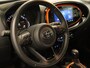 Toyota Aygo X 1.0 VVT-i S-CVT Limited - ORIGINEEL NEDERLANDSE AUTO - HOMMEL ONDERHOUDEN - PARKEERSENSOREN VOOR EN ACHTER - KEYLESS ENRTY & START - JBL GELUIDSINSTALLATIE - STOELVERWARMING - DRAADLOZE TELEFOONLADER
