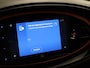 Toyota Aygo X 1.0 VVT-i S-CVT Limited - ORIGINEEL NEDERLANDSE AUTO - HOMMEL ONDERHOUDEN - PARKEERSENSOREN VOOR EN ACHTER - KEYLESS ENRTY & START - JBL GELUIDSINSTALLATIE - STOELVERWARMING - DRAADLOZE TELEFOONLADER