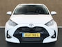 Toyota Yaris 1.5 Hybrid 115 Dynamic - ORIGINEEL NEDERLANDSE AUTO - AFKOMSTIG VAN 1E EIGENAAR - NAVIGATIE - CAMERA - MISTLAMPEN VOOR - APPLE CARPLAY/ ANDROID AUTO - DAB AUDIO - CLIMATE CONTROL - KEYLESS ENTRY/ START - 4 X ELEKTRISCHE RAMEN -